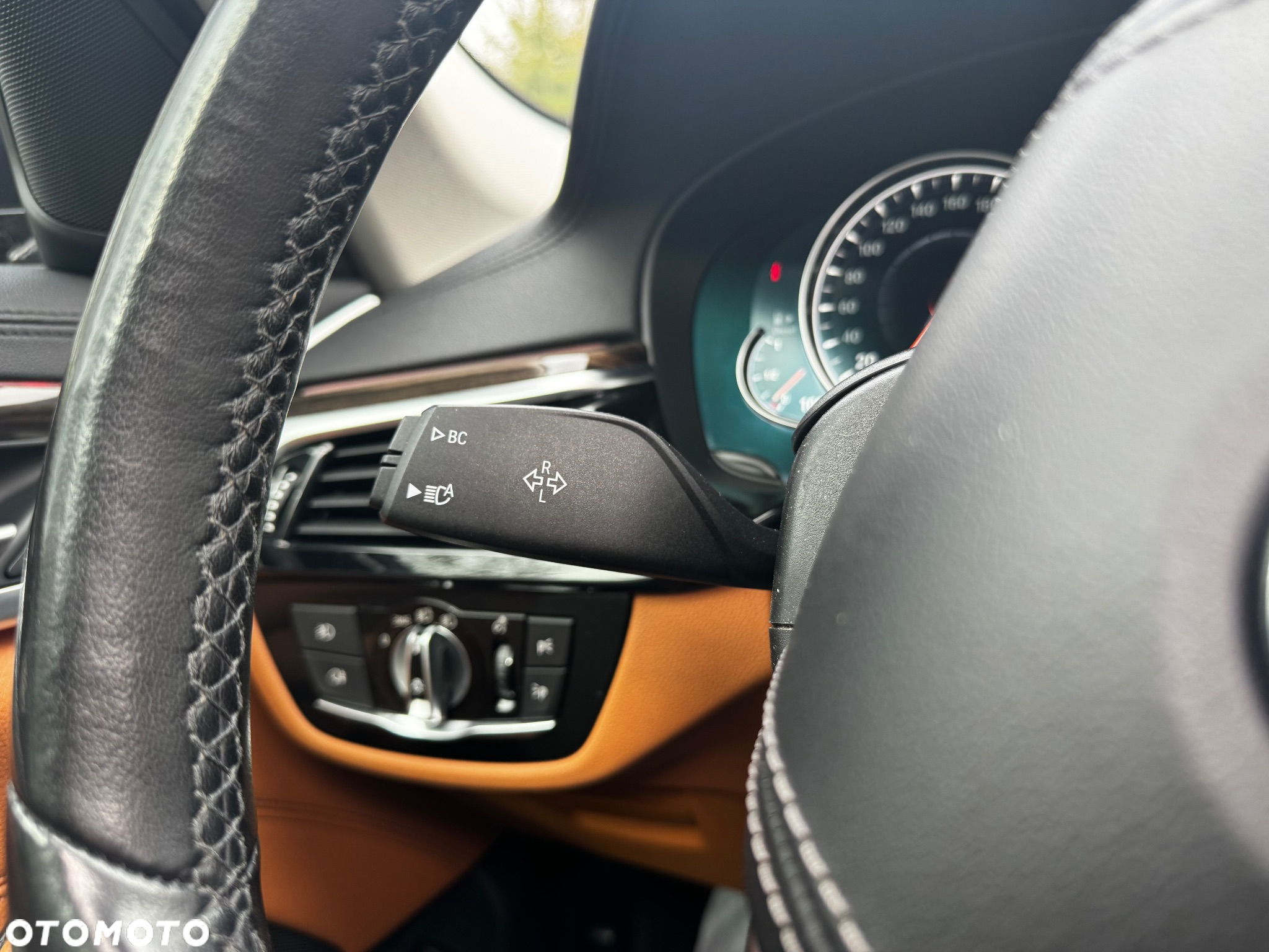 BMW Seria 5 520d xDrive Luxury Line sport - 16