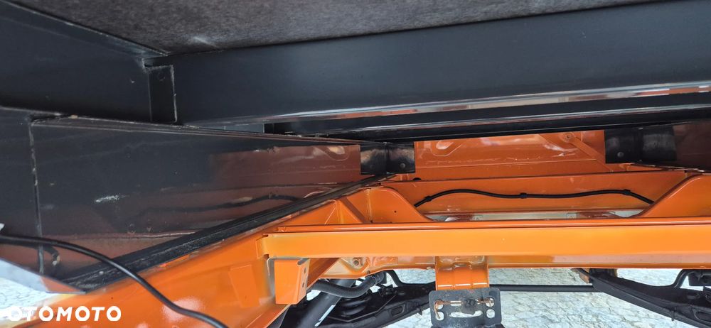 Volkswagen T5 - 38