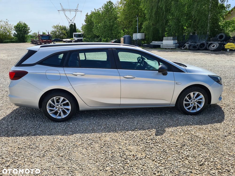 Opel Astra 1.2 T S&S - 10