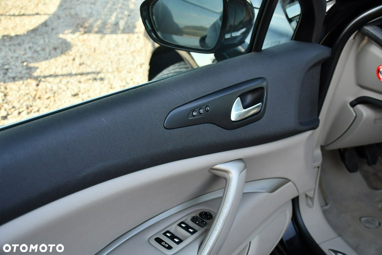 Citroën C5 2.0 HDi Exclusive - 26