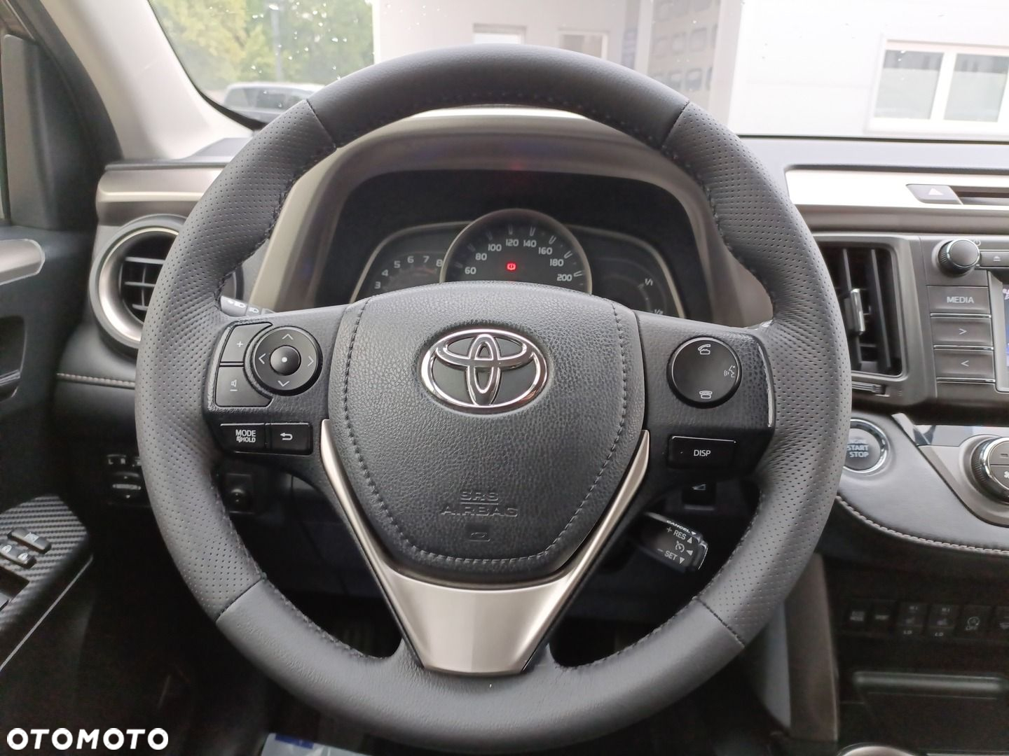 Toyota RAV4 - 17
