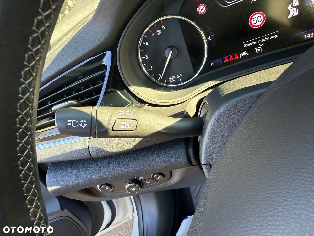 Opel Insignia 2.0 CDTI Business Elegance S&S - 32