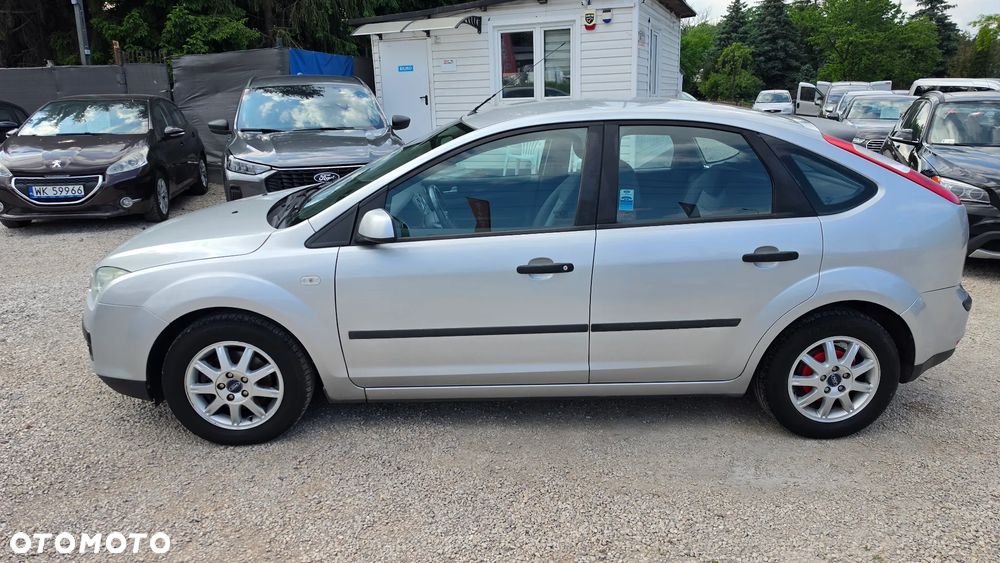Ford Focus 1.8 Trend - 6