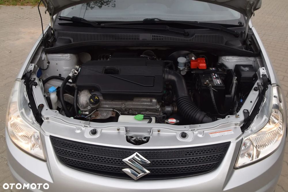 Suzuki SX4 1.6 GLX / Comfort - 16