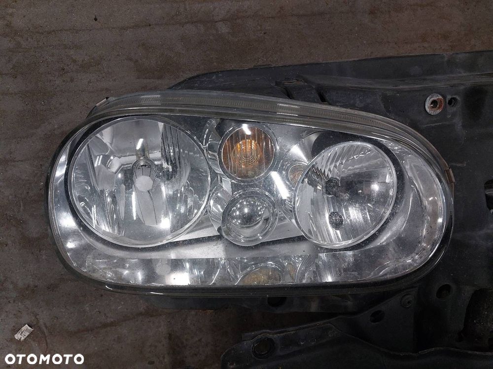 PAS PRZEDNI WZMOCNIENIE CZOŁOWE + CHŁODNICE + LAMPY GOLF IV 1.9 TDI EU - 2