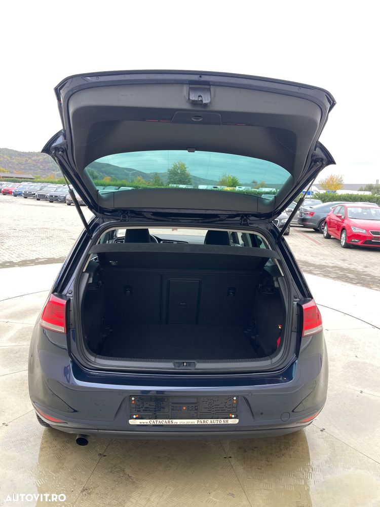 Volkswagen Golf 1.2 TSI BlueMotion Technology Allstar - 24