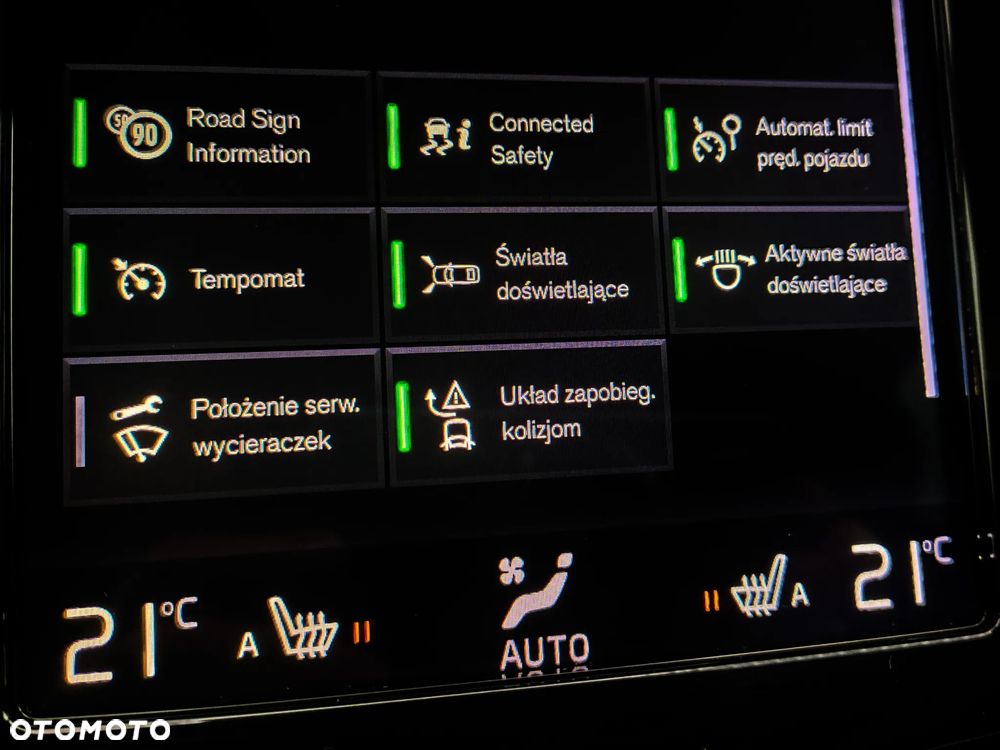Volvo XC 60 D4 AWD R-Design - 27