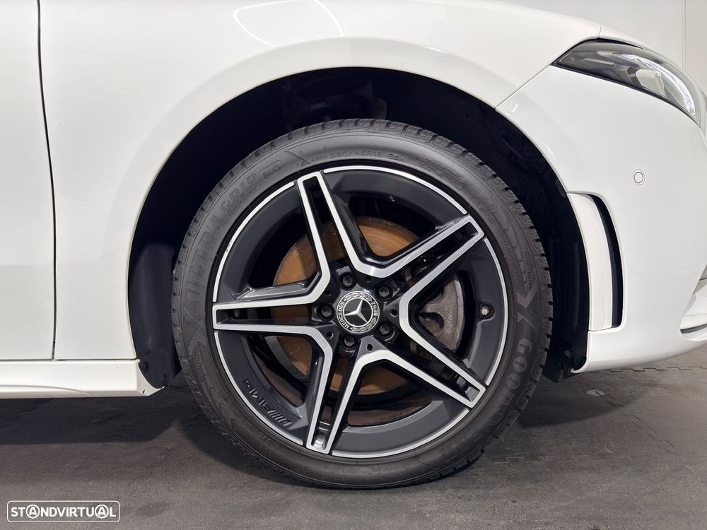 Mercedes-Benz A 250 e 8G-DCT Edition AMG Line - 38