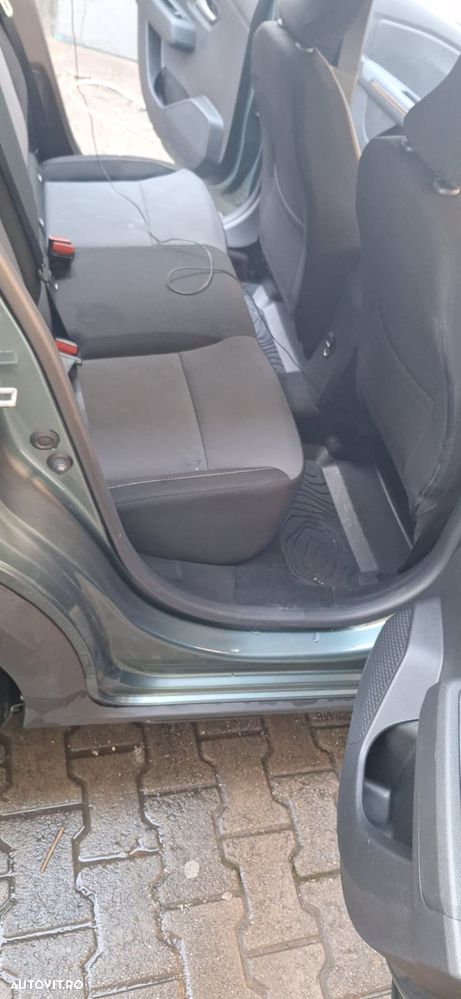 Dacia Sandero Stepway TCe 90 MT6 Comfort - 2