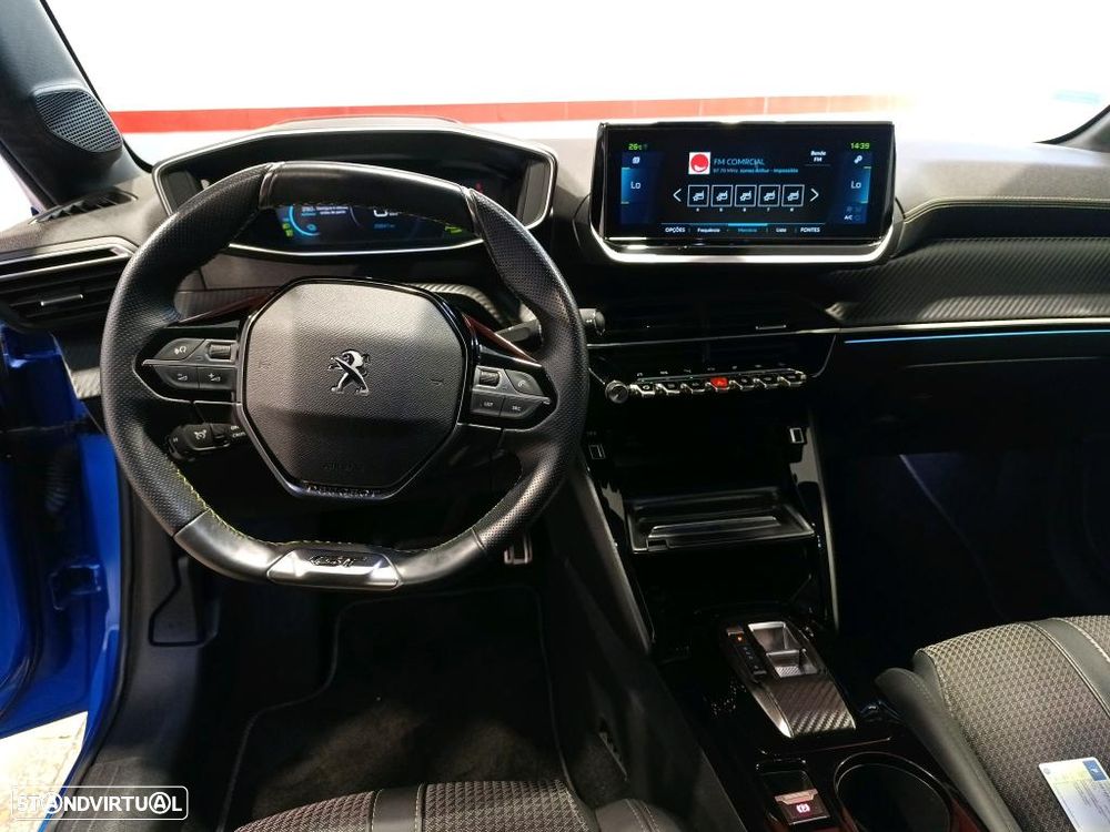 Peugeot e-208 50 kWh GT - 10