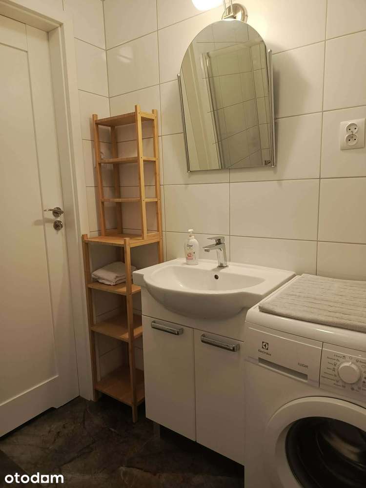 2 pokoje, Saska Kępa, ul. Międzynarodowa