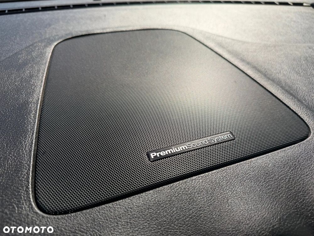 Ford S-Max 2.0 TDCi DPF Titanium - 25