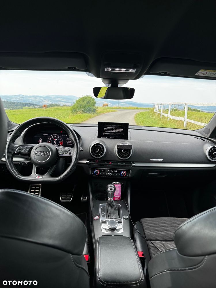 Audi S3 Sportback S tronic - 18