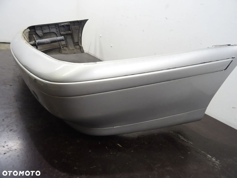 BMW E39 LIFT 00-03 2.0D ZDERZAK TYLNY TYŁ - 8