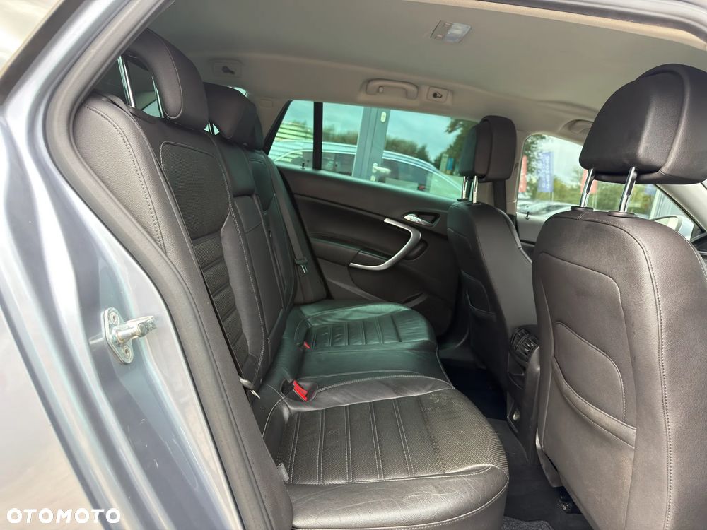 Opel Insignia 1.6 T Cosmo - 30