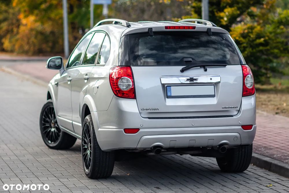 Chevrolet Captiva - 13