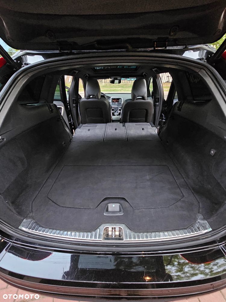 Volvo XC 60 - 33