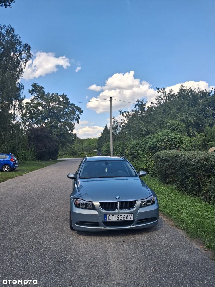 BMW Seria 3 - 1