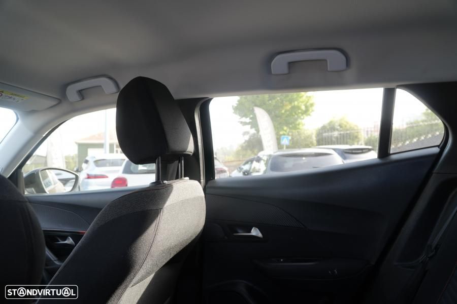 Peugeot 2008 2021 photo 4