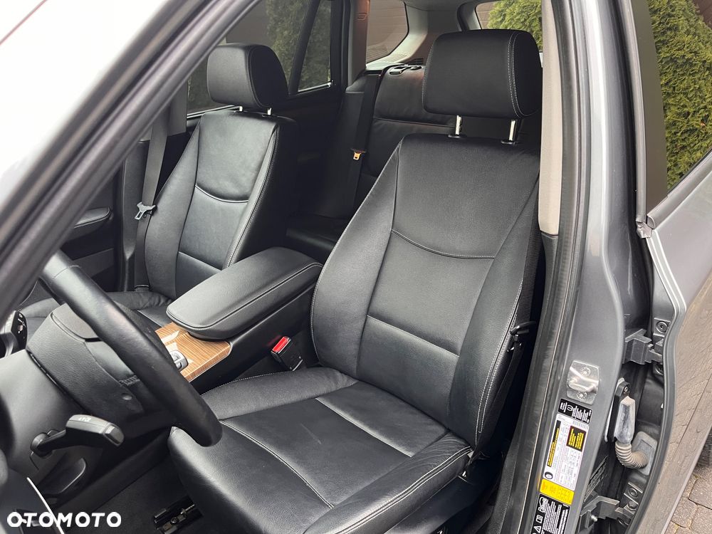 BMW X3 xDrive28i - 10