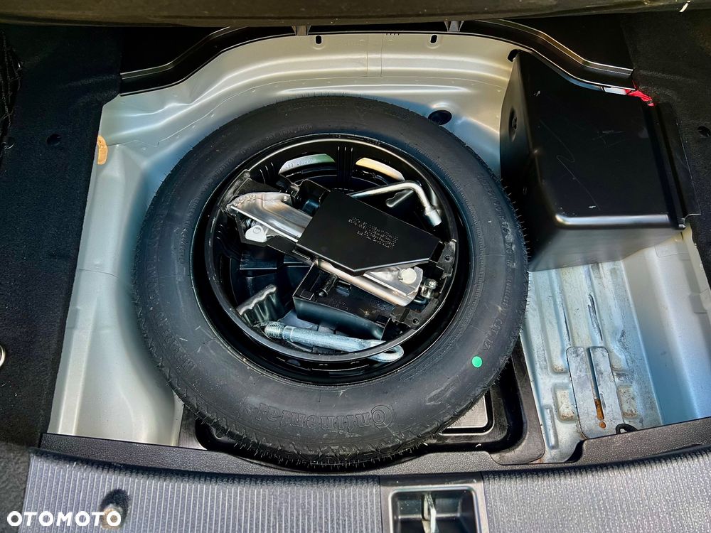 Mercedes-Benz Klasa C 220 CDI BlueEff 4-Matic Avantgarde - 11