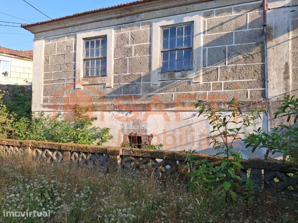 Casa Senhorial em Pedra p/ Restauro - Grande imagem: 2/54