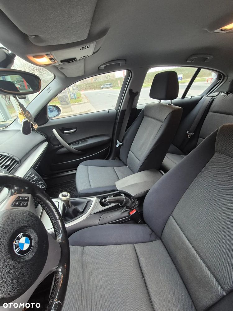 BMW Seria 1 - 11