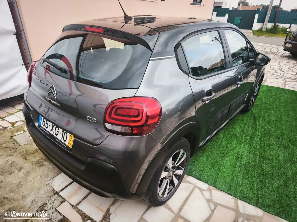 Citroën C3 1.2 PureTech Shine - 33