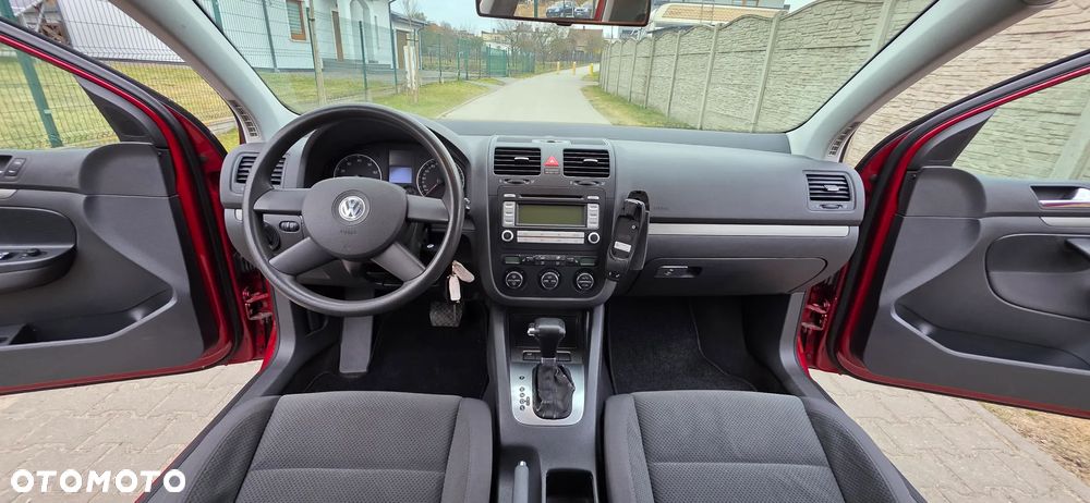 Volkswagen Golf 1.6 Automatik Comfortline - 23