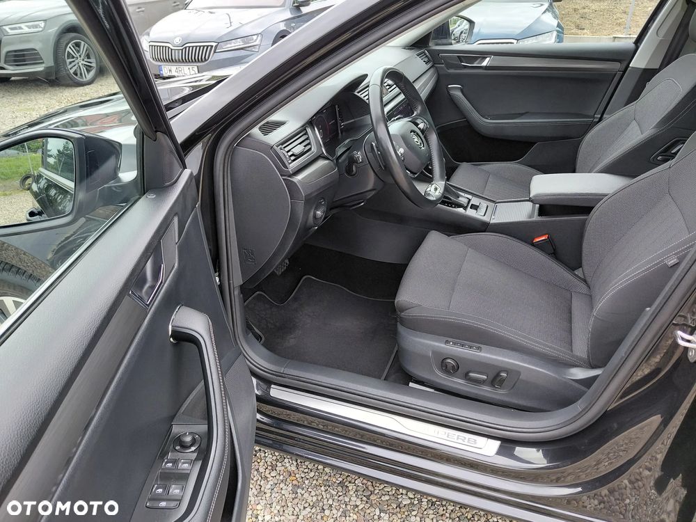 Skoda Superb 2.0 TSI Style DSG - 28
