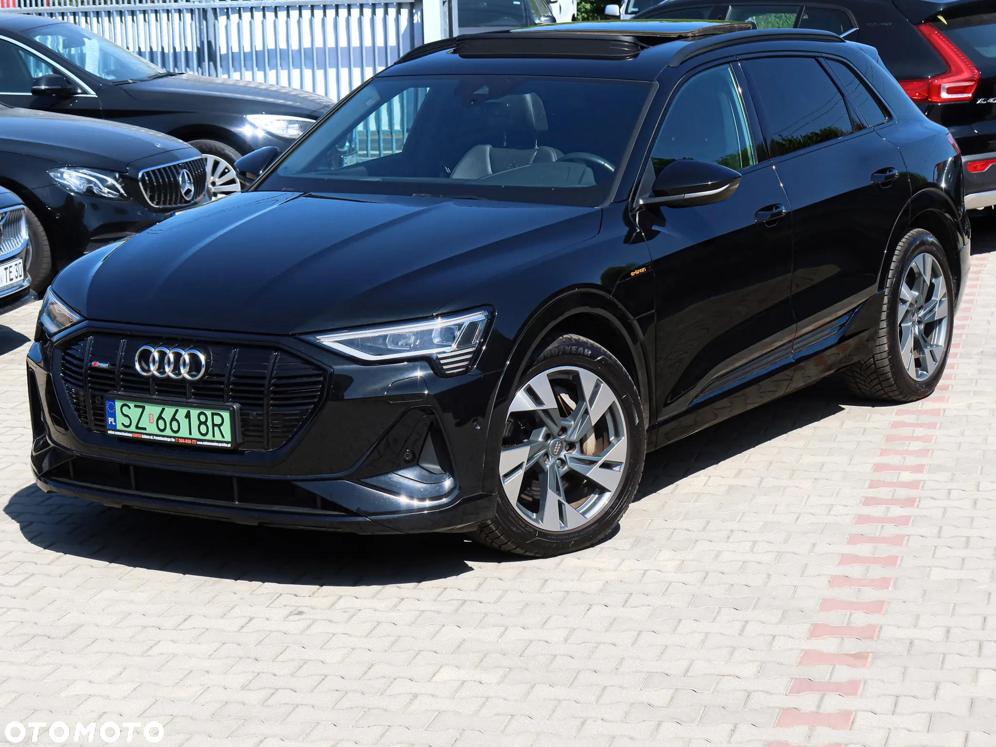 Audi e-tron 50 quattro S line - 27