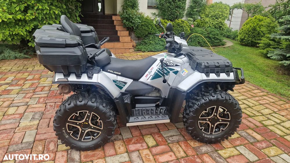 Polaris Sportsman - 1