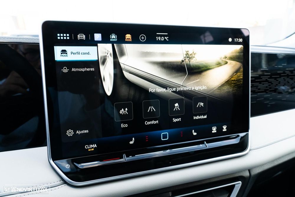 VW Tiguan 1.5 eTSI Elegance DSG - 12