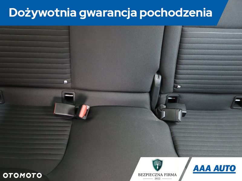 Renault Clio - 11