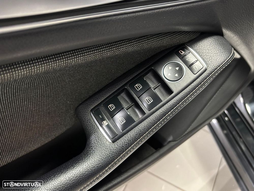 Mercedes-Benz A 180 d Style - 25