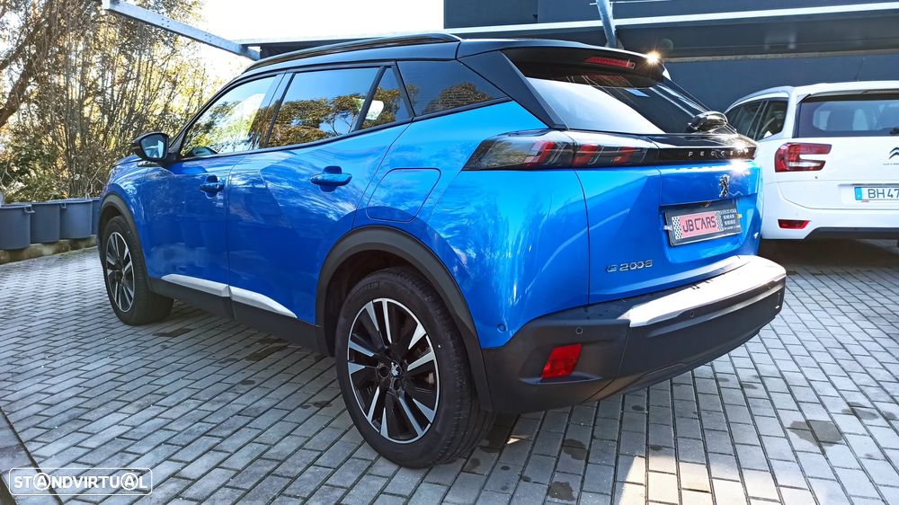Peugeot e-2008 GT Pack - 16