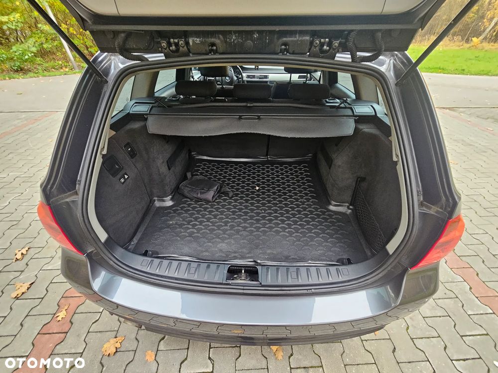 BMW Seria 3 - 7