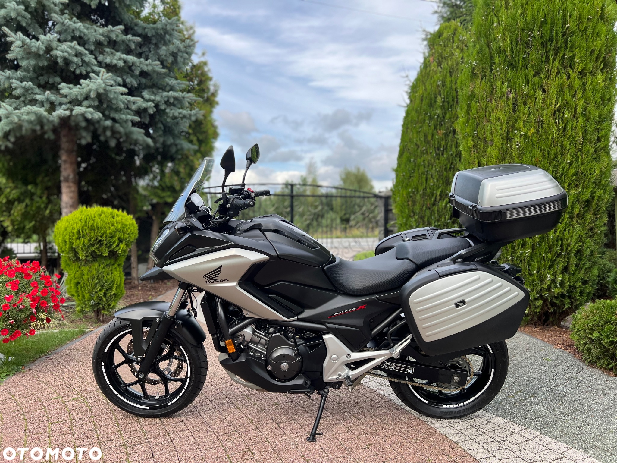Honda NC - 25