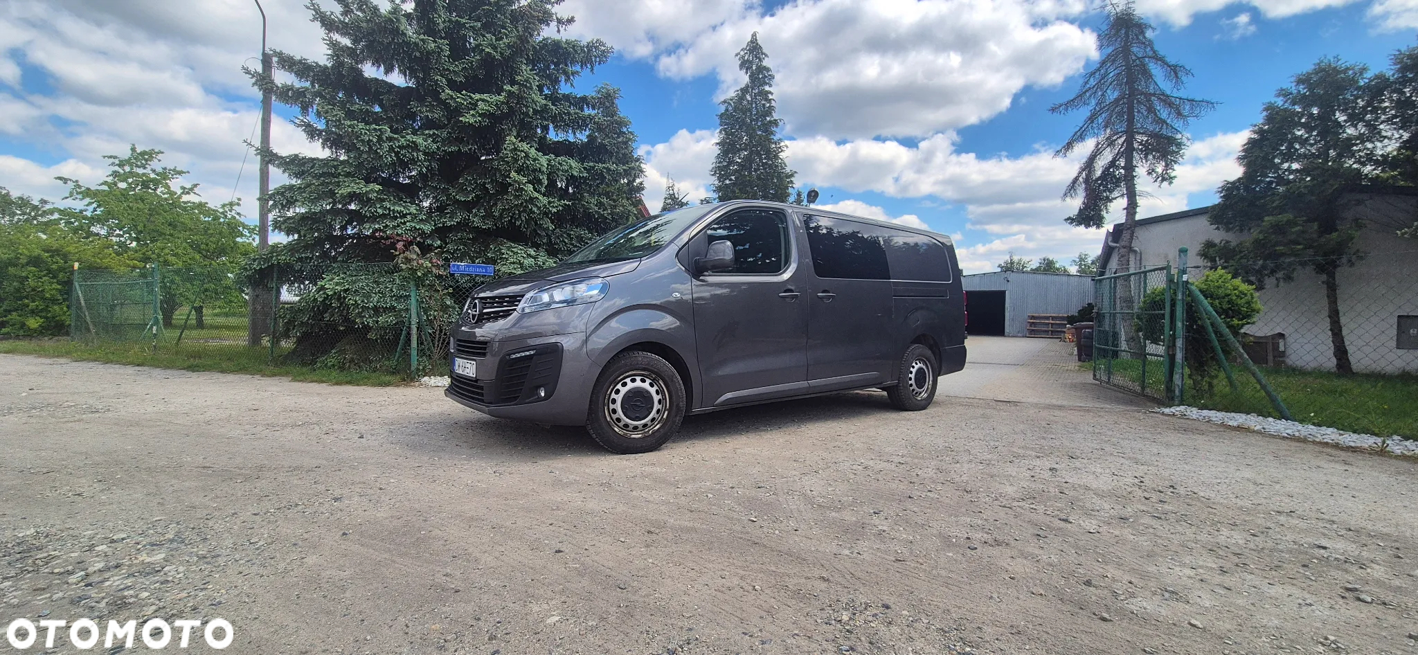 Opel Vivaro C - 2