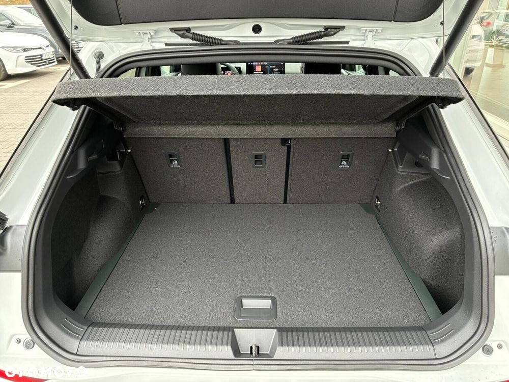 Volkswagen T-Roc - 27