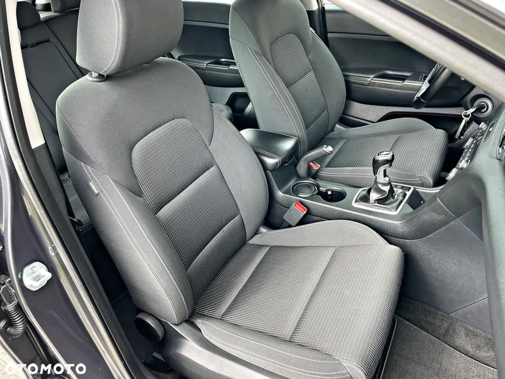 Kia Sportage ver-1-6-gdi-l-business-line-plus-2wd - 28