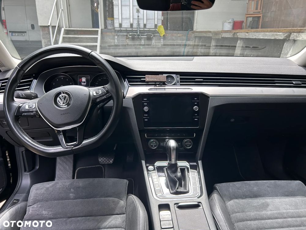 Volkswagen Passat - 3
