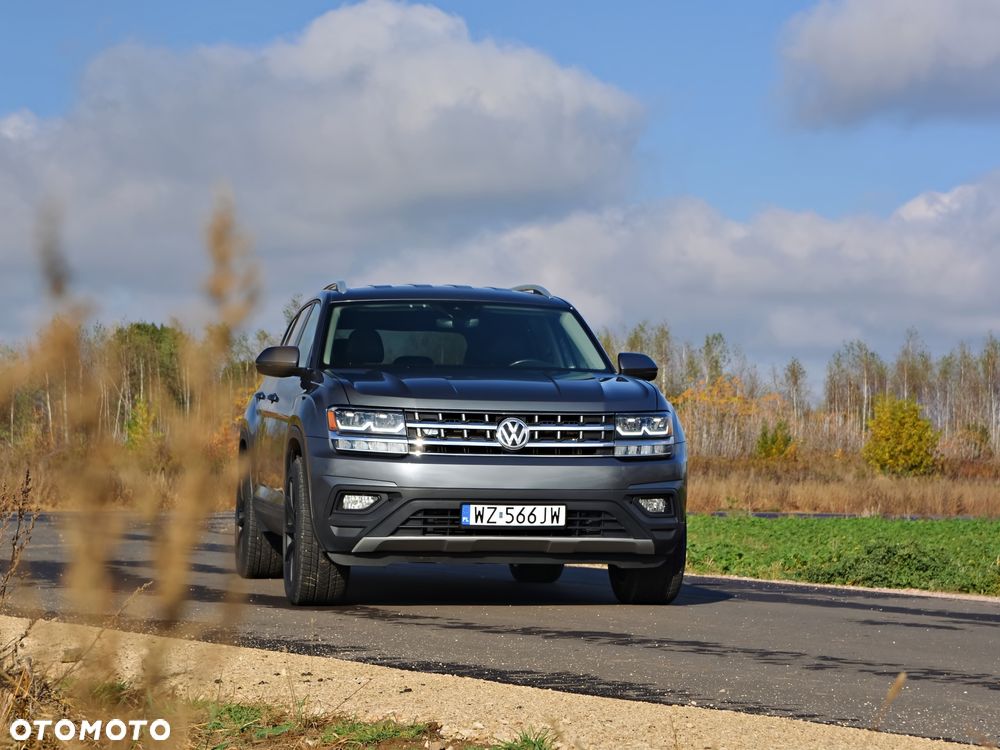 Volkswagen Atlas - 2