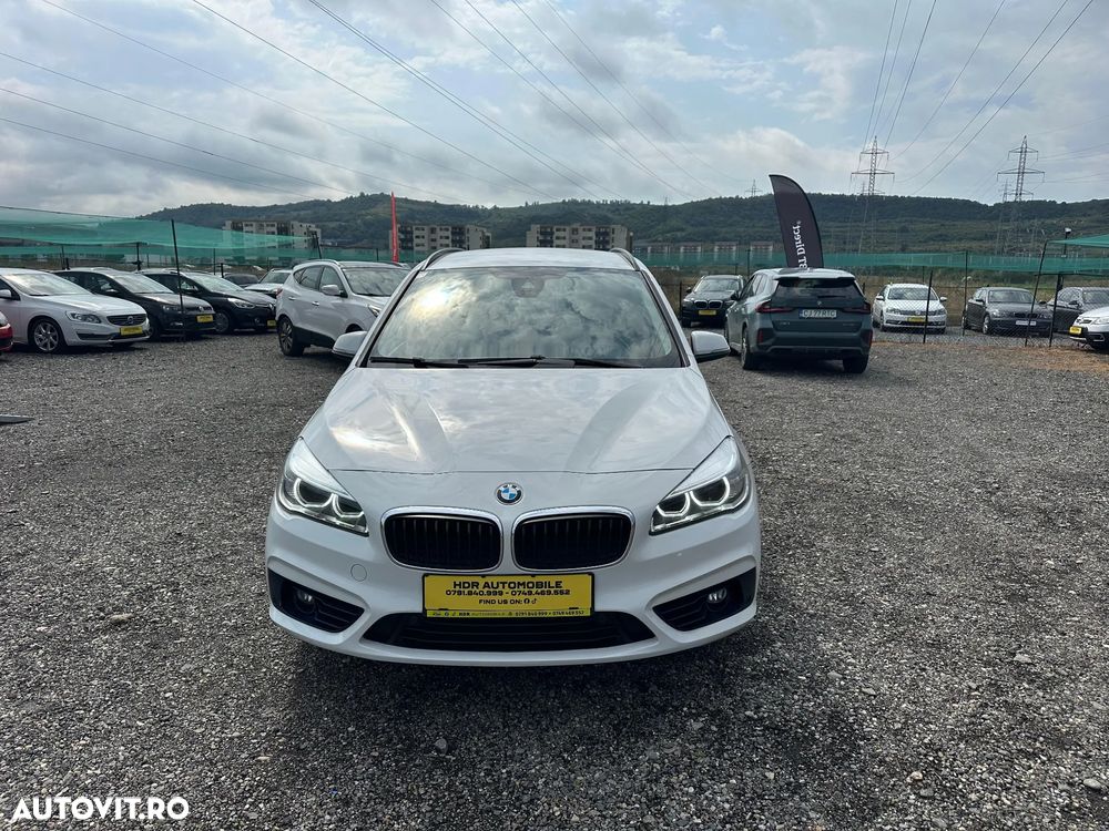 BMW Seria 2 216d Aut. Sport Line - 7