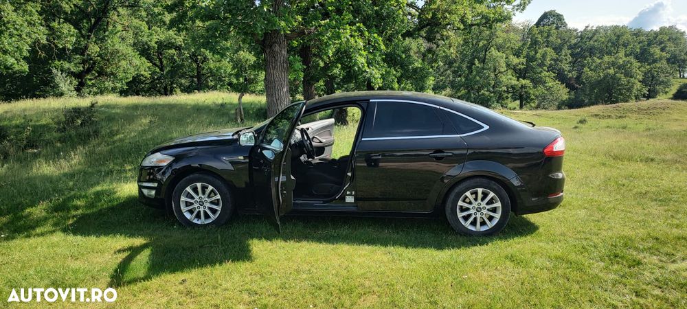Ford Mondeo 2.0 TDCi Business Class - 1