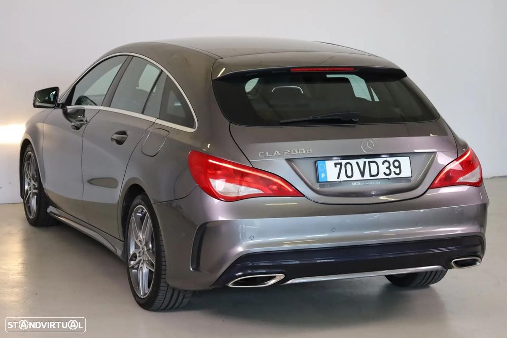 Mercedes-Benz CLA 200 d Shooting Brake AMG Line Aut. - 17
