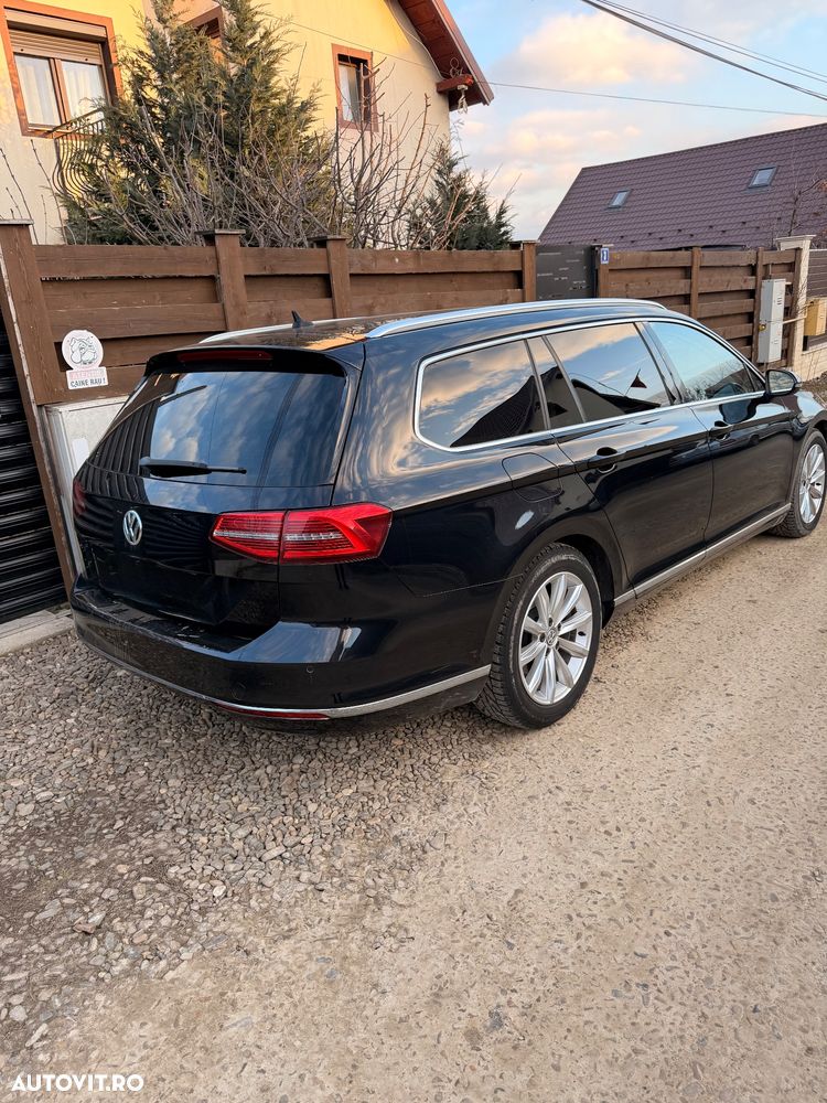 Volkswagen Passat 2.0 TDI DSG Comfortline - 13