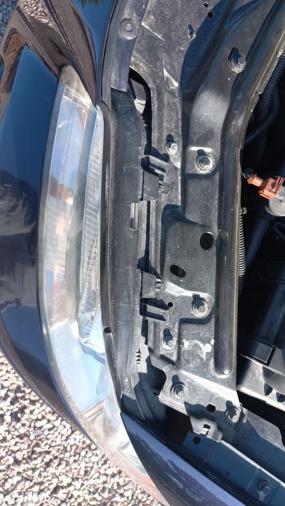 Volvo V70 2.4 Momentum - 30