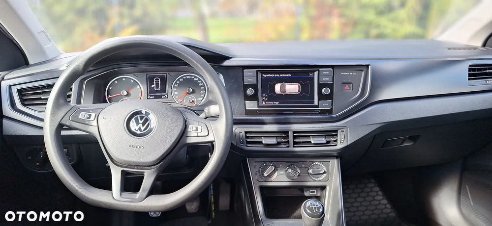 Volkswagen Polo - 9