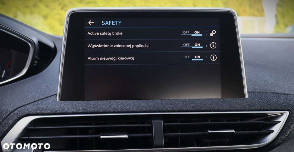 Peugeot 3008 - 28